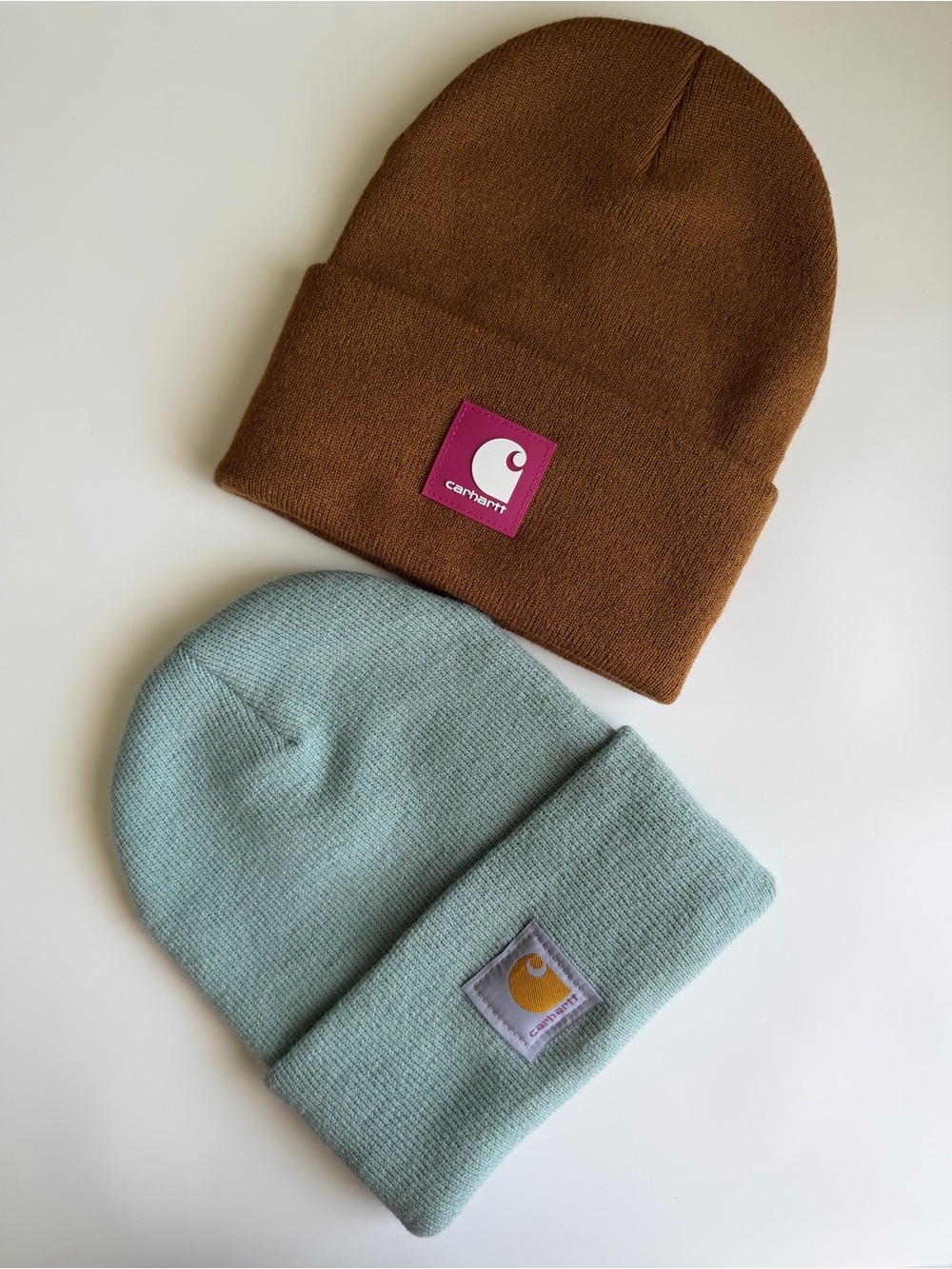 Bundle of 2 New Carhartt Acrylic Watch Hats Beanies Brown Mint Knit Cap